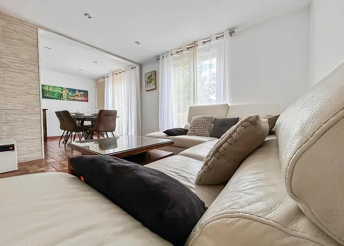 בית נופש La Maison Tinoli Escapade Tranquille Pres D'angers *