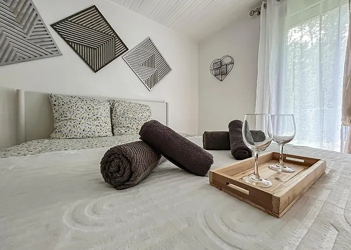 בית נופש La Maison Tinoli Escapade Tranquille Pres D'angers Saint-Barthelemy-d'Anjou